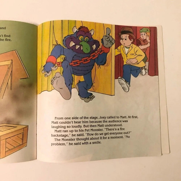 Vintage 1986 My Pet Monster Goes To School Golden Book - Picture 13 of 15